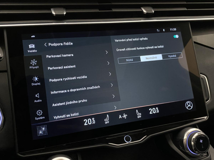 Lynk & Co 01 PHEV DCT AUT 1.maj.