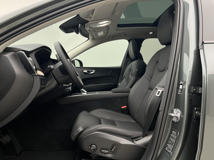 Volvo XC60 B5 AWD AUT DARK ULTRA