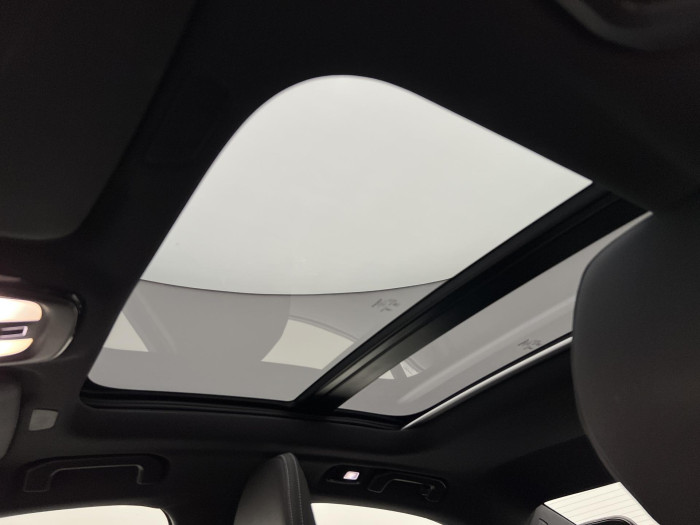 Volvo S60 B5 AWD ULTIMATE DARK AUT 1.maj