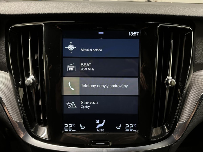 Volvo V60 D3 R-DESIGN AUT REZERVACE 2.0 d