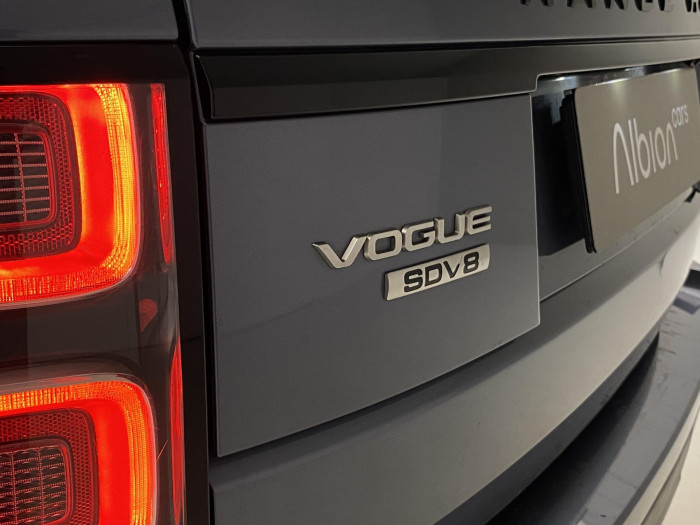 Land Rover Range Rover 4.4 SDV8 VOGUE AWD AUT CZ