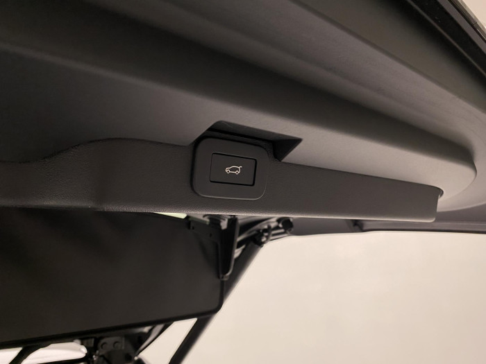 Land Rover Discovery D350 DYNAMIC HSE AWD AUT 3.0 d Dynamic