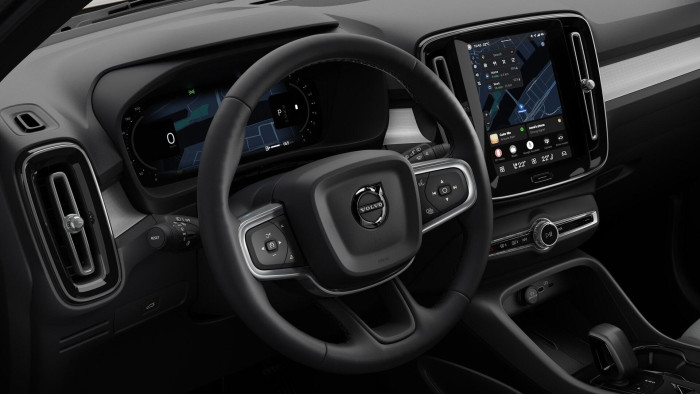 Volvo XC40 B3 AUT DARK PLUS