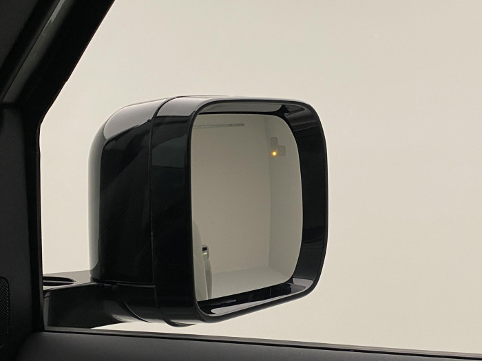 Land Rover Defender D250 X-DYNAMIC SE REZERVACE 3.0 d Dynamic SE