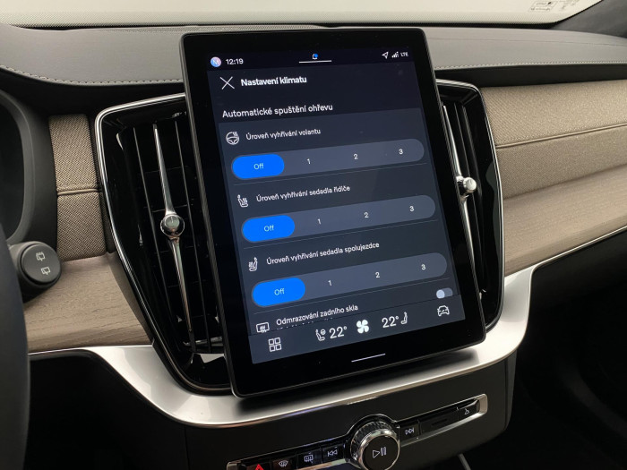 Volvo XC90 T8 AWD RECHARGE DARK ULTRA 7