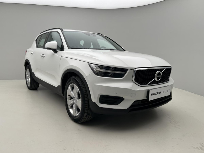 Volvo XC40 T2 MOMENTUM CZ 1.5 Momentum