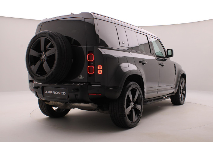 Land Rover Defender 110 D300 X-DYNAMIC HSE AWD 7m 3.0 d Dynamic