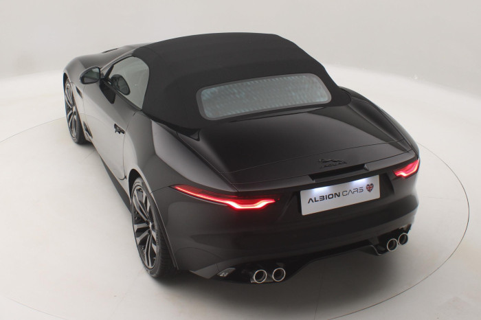 Jaguar F-Type P450 CABRIOLET 75 REZERVACE
