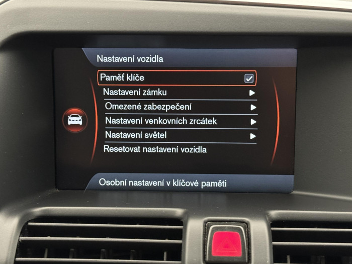 Volvo XC60 D5 AWD SUMMUM 2.4 d Summum