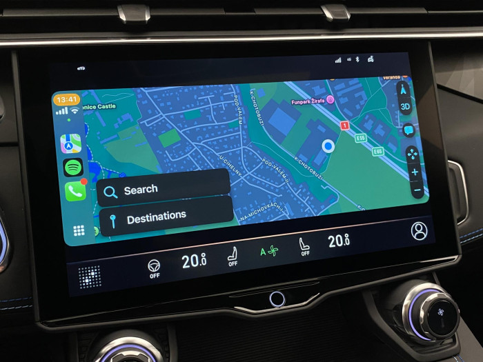 Lynk & Co 01 PHEV DCT AUT 1.maj