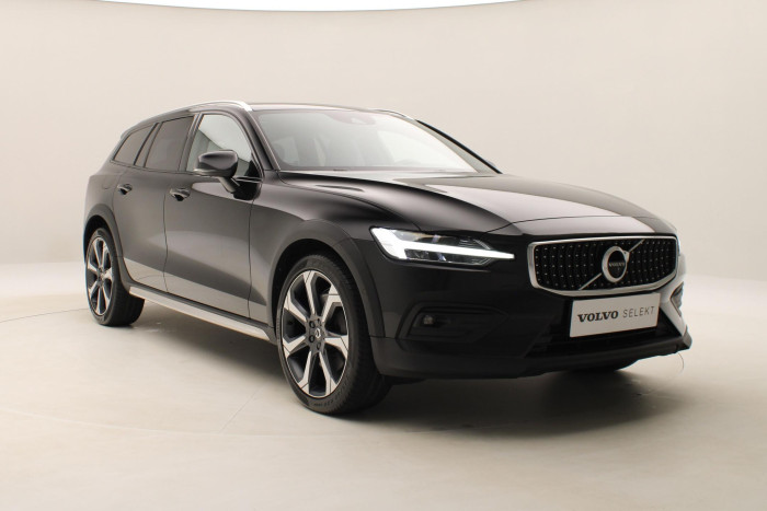 Volvo V60 CC B5 AWD MOMENTUM REZERVACE 2.0 CC CC Momentum