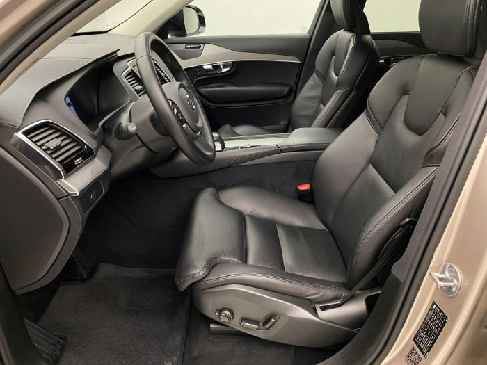 Volvo XC90 B5 AWD DARK PLUS AUT CZ