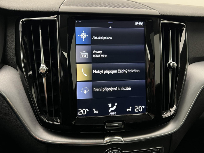 Volvo XC60 B5 AWD MOMENTUM AUT 2.0 Momentum