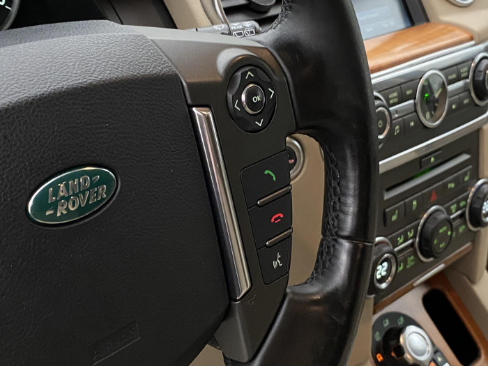 Land Rover Discovery SDV6 HSE AWD AUT CZ