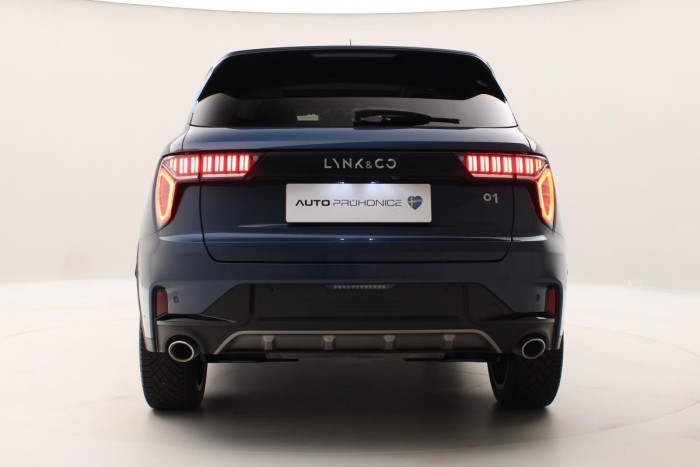 Lynk & Co 01 PHEV DCT AUT REZERVACE