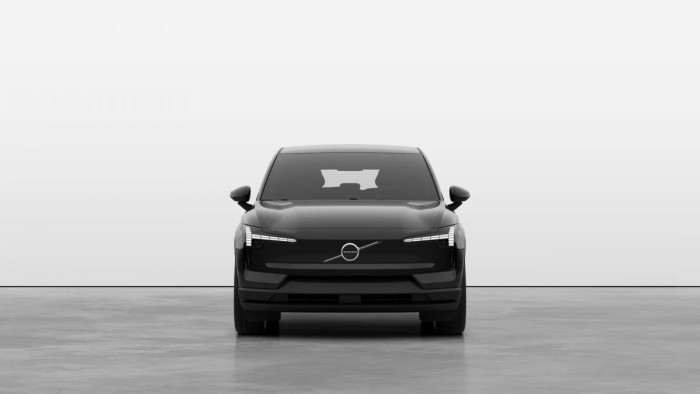 Volvo EX30 PURE ELECTRIC AWD TWIN PLUS Plus