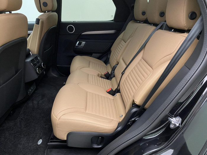 Land Rover Discovery D300 AWD DYNAMIC HSE REZERVACE 3.0 d Dynamic