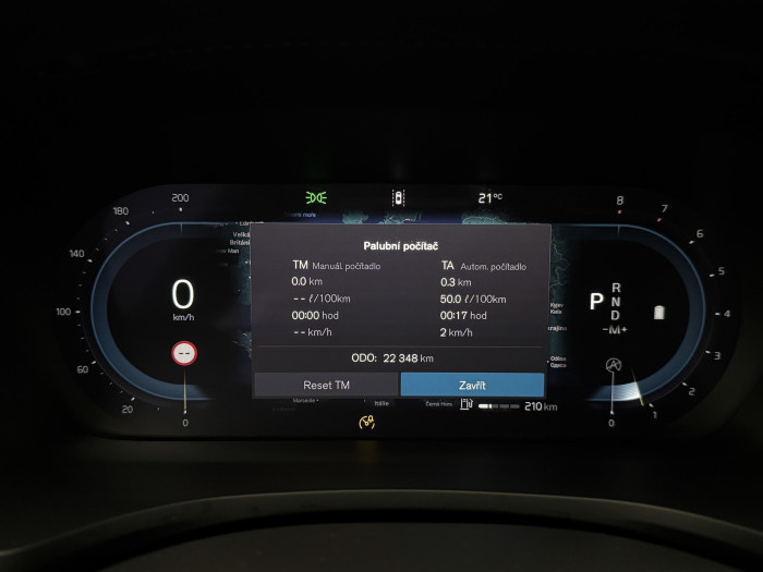 Volvo V60 B4 PLUS DARK 1.maj