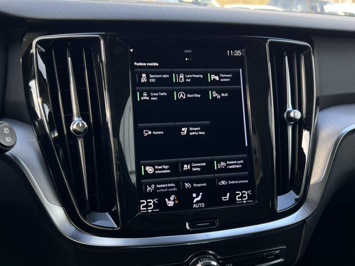 Volvo V60 B4 MOMENTUM Aut 1.maj. 2.0 Momentum