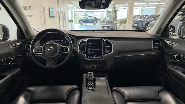 Volvo XC90 B5 AWD INSCRIPTION REZERVACE