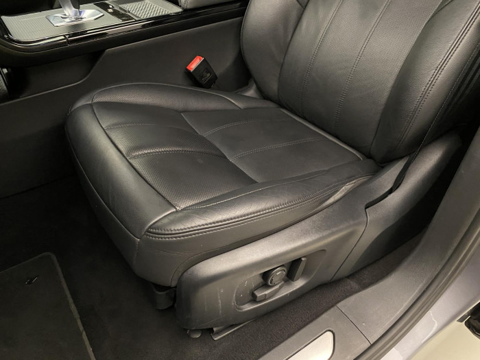 Land Rover Range Rover Evoque D200 SE AWD REZERVACE 2.0 d SE