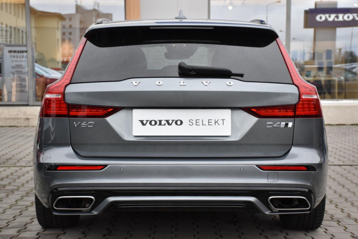 Volvo V60 D4 AWD R-Design REZERVACE 2.0 d