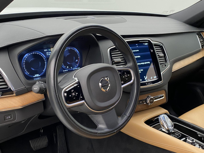 Volvo XC90 B5 AWD INSCRIPION AUT CZ