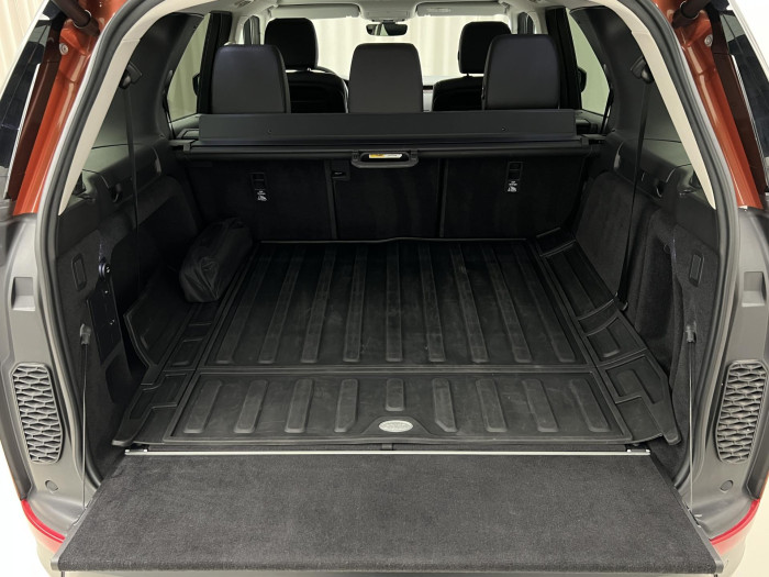 Land Rover Discovery 3.0 TDV6 HSE AWD AUT CZ