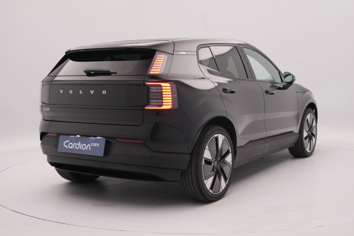 Volvo EX30 PURE ELECTRIC TWIN AWD ULTRA
