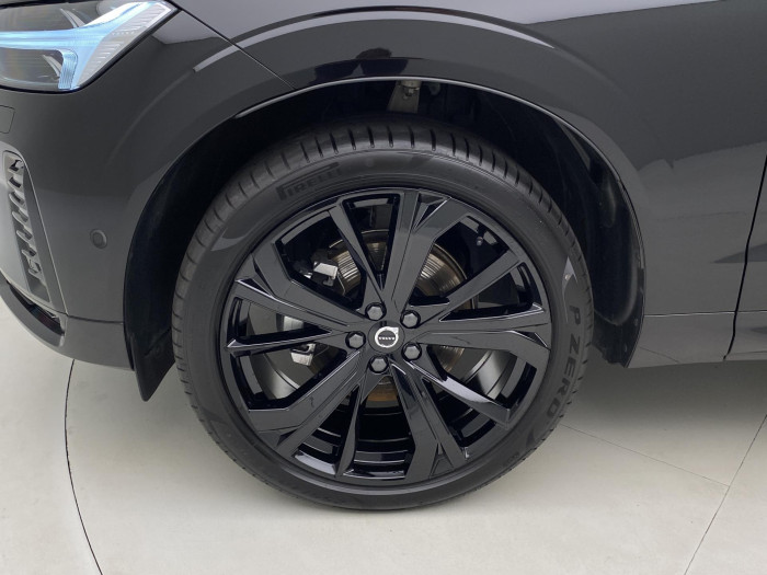 Volvo XC60 B5 AWD BLACK EDITION ULTRA 2.0 Edition