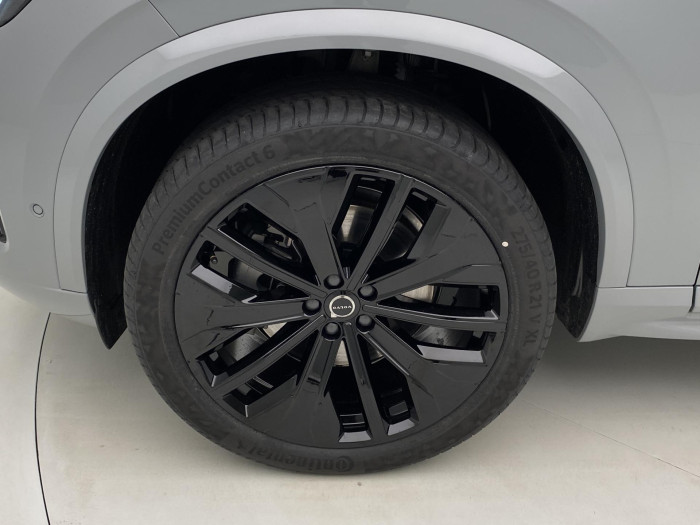 Volvo XC90 B5 AWD BLACK EDITION PLUS 7