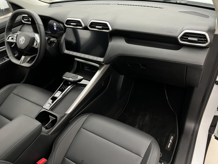 MG ZS 1.5 EXCLUSIVE HYBRID+ AUT CZ 1.5 Exclusive