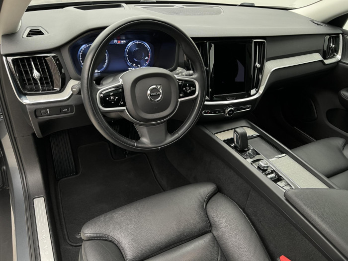 Volvo V60 CC B4 PRO AUT 1.maj. 2.0 CC CC