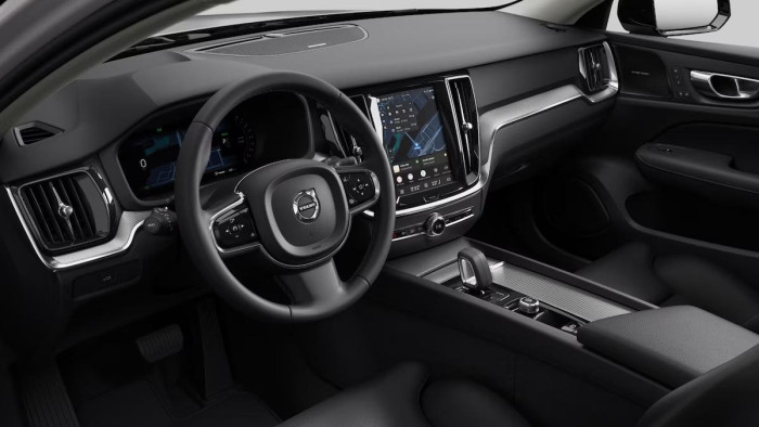 Volvo V60 B4 AUT DARK PLUS