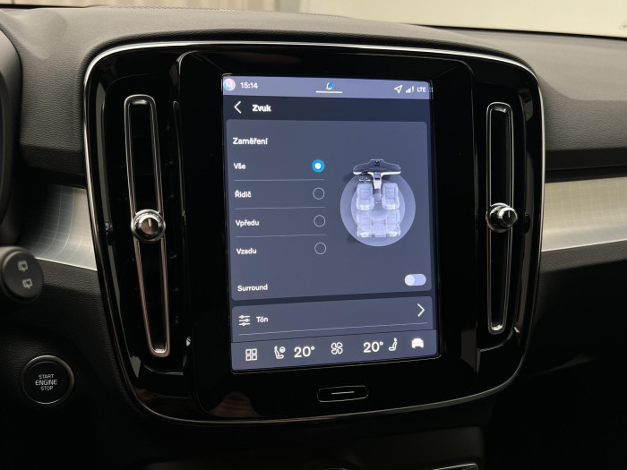 Volvo XC40 B3 DARK PLUS AUT