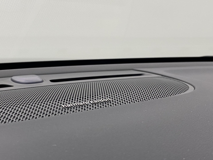 Volvo XC40 B4 PLUS BLACK EDITION AUT CZ