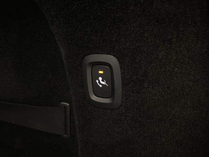 Volvo V90 CC B6 AWD ADVANCED REZERVACE 2.0 CC CC