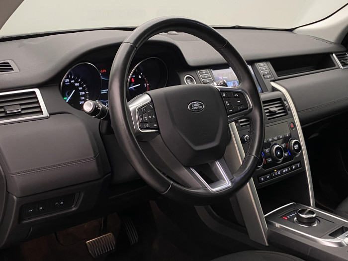 Land Rover Discovery Sport 2.0 TD4 AWD PURE REZERVACE 2.0 TD