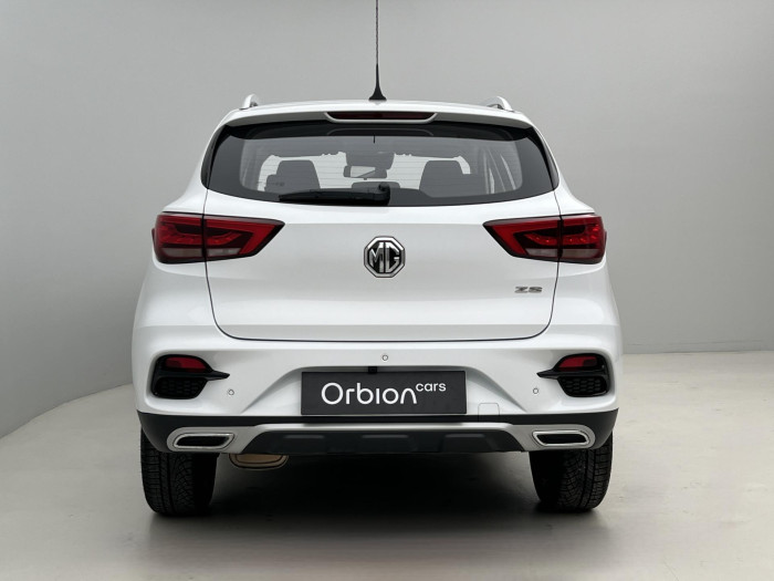 MG ZS 1.5 ESSENTIAL PLUS CZ