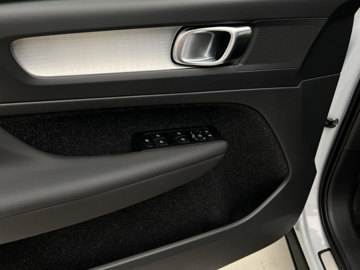 Volvo XC40 T4 INSCRIPTION RECHARGE AUT