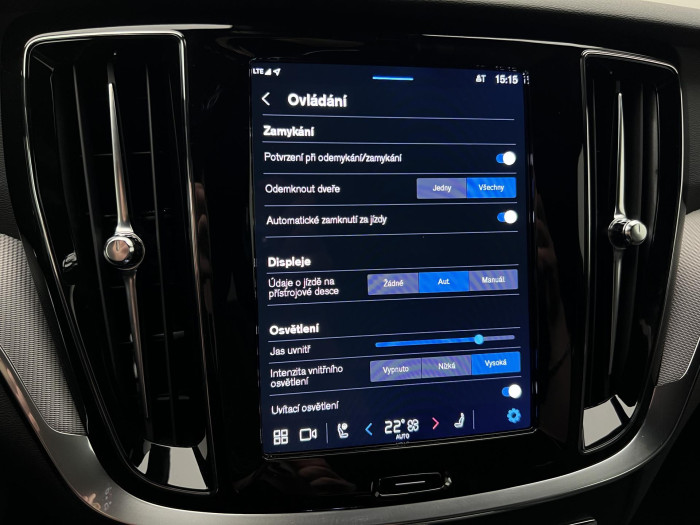 Volvo V60 T6 AWD AUT RECHARGE DARK PLUS