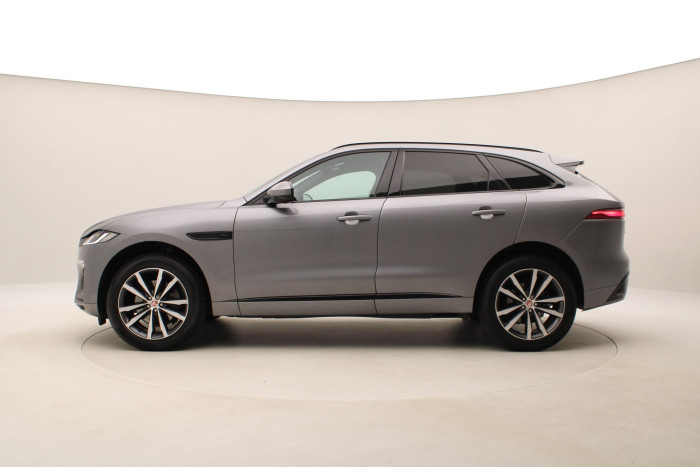 Jaguar F-Pace D200 AWD R-DYNAMIC  REZERVACE 2.0 d Dynamic