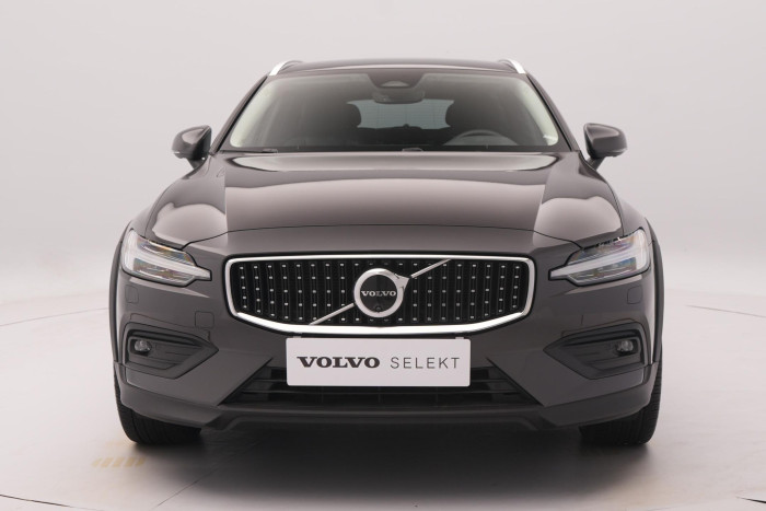 Volvo V60 CC B5 AWD PLUS BRIGHT 1.maj