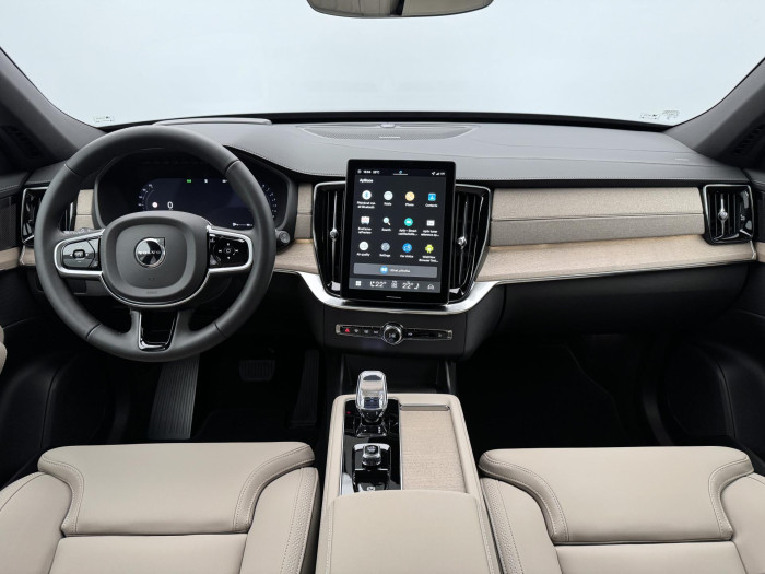 Volvo XC90 B5 AWD AUT DARK PLUS 7míst