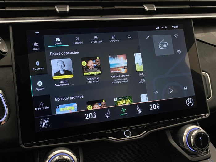 Lynk & Co 01 PHEV DCT AUT REZERVACE