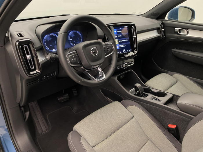 Volvo XC40 T4 RECHARGE CORE AUT CZ