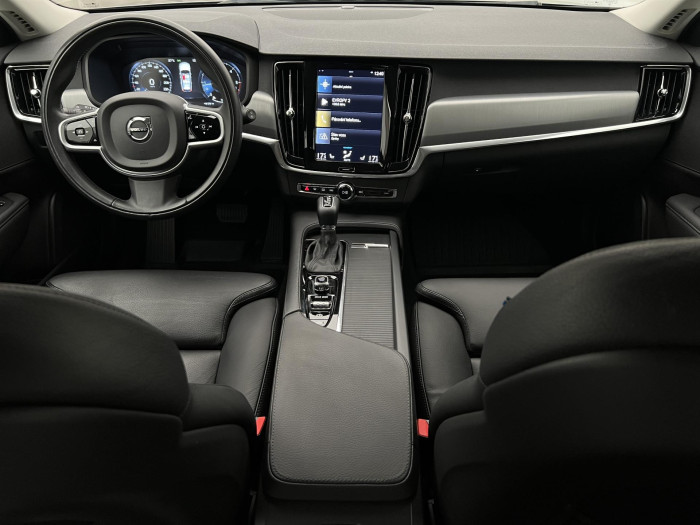 Volvo V90 D4 MOMENTUM AUT 2.0 d Momentum