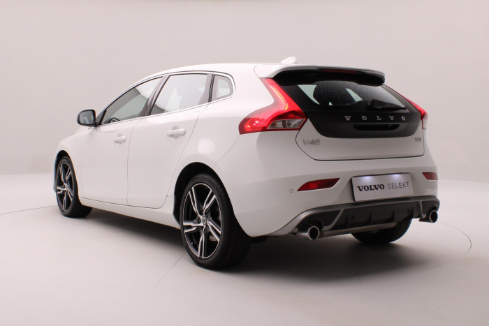 Volvo V40 T3 R-DESIGN AUT