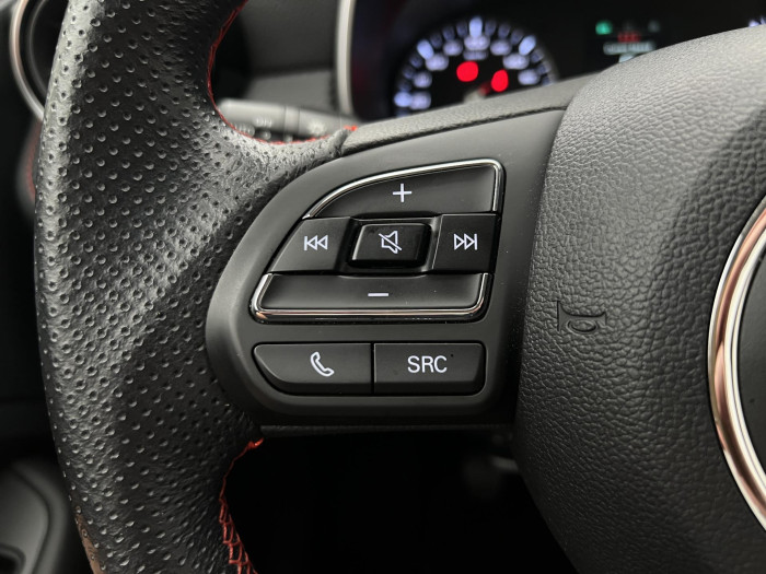 MG ZS 1.5 ESSENTIAL PLUS CZ