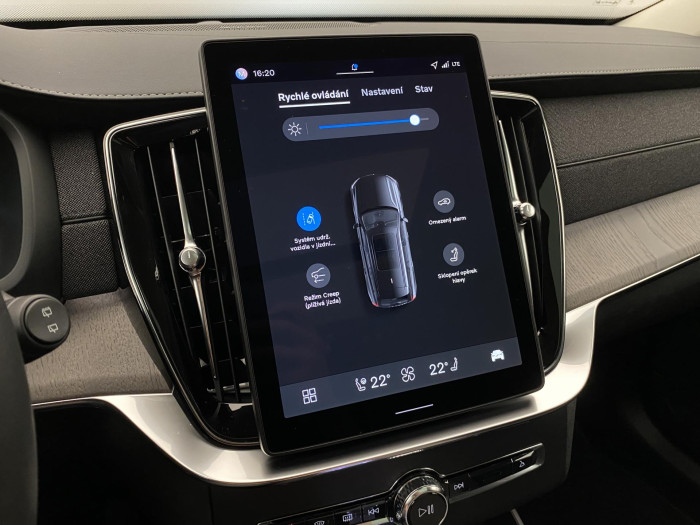 Volvo XC90 T8 AWD RECHARGE DARK PLUS 7m